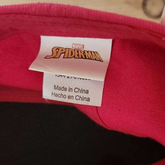 Toddler Spiderman Marvel cap - Picture 5 of 5
